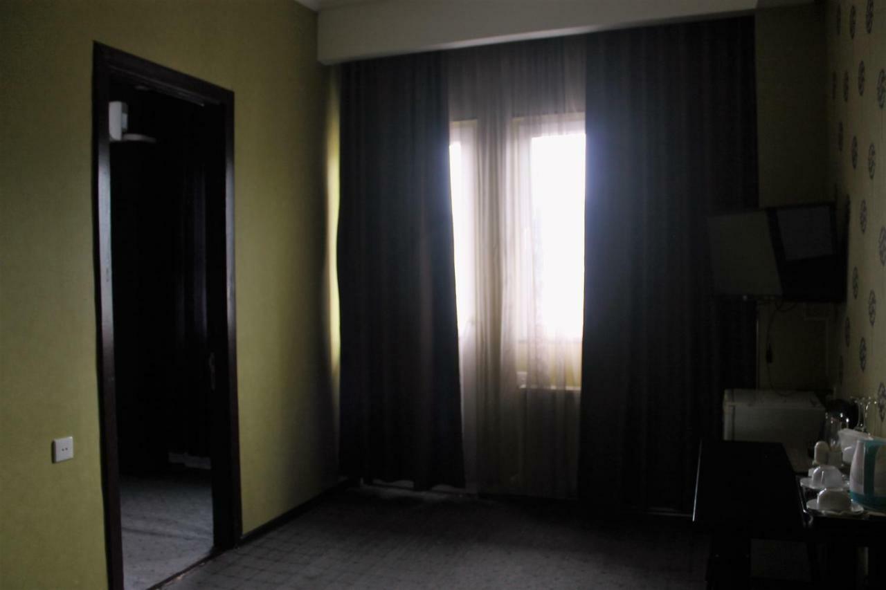טביליסי Panorama Eco-Hotel מראה חיצוני תמונה