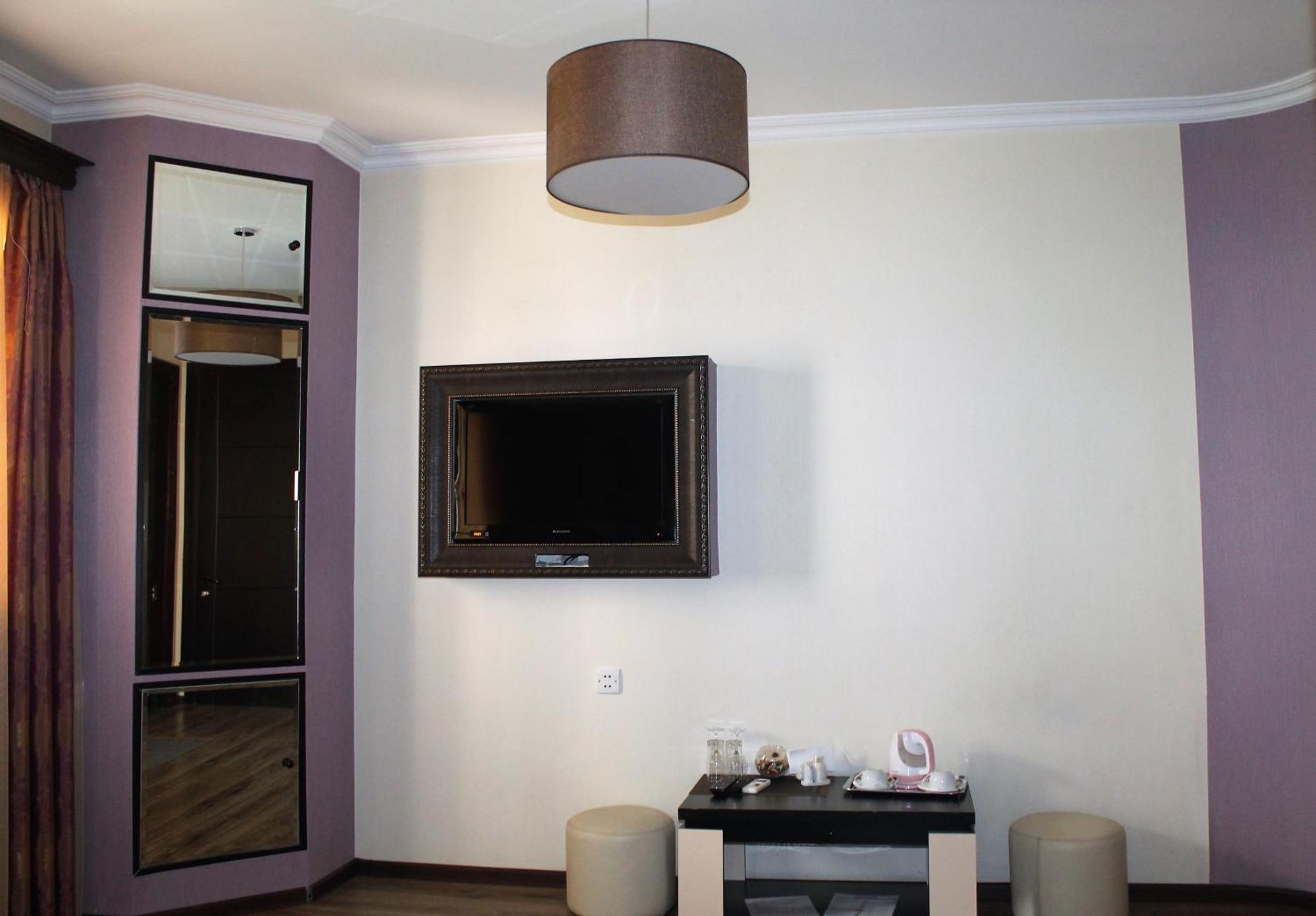 טביליסי Panorama Eco-Hotel מראה חיצוני תמונה