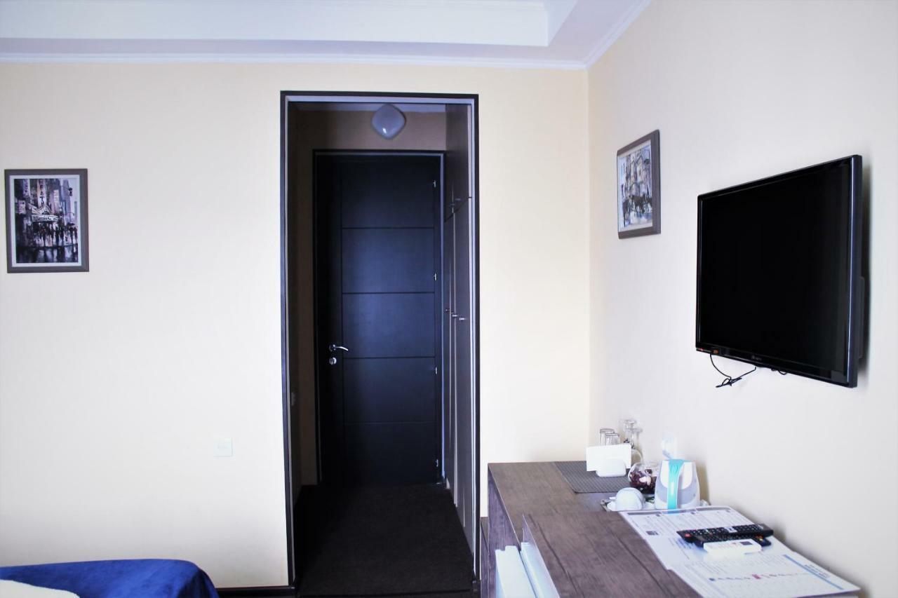טביליסי Panorama Eco-Hotel מראה חיצוני תמונה